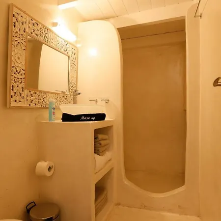 Villa Villa Dharma Traditional Cavehouse Akrotiri (Santorini)